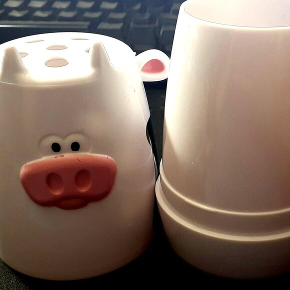 Joie Moo Moo Fresh Fridge Cow Refrigerator Baking Soda Odor Eliminator Holder!! - Picture 4 of 9